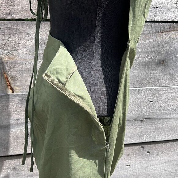 Women’s Army Green Ruched Backless Sleeveless Square Neck Midi Dress - Picture 8 of 11